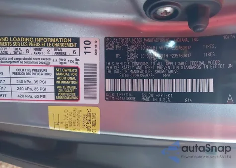 2015 Toyota Sienna Le 8 Passenger z USA, uszkodzony, nr VIN 5TDKK3DC9FS549775